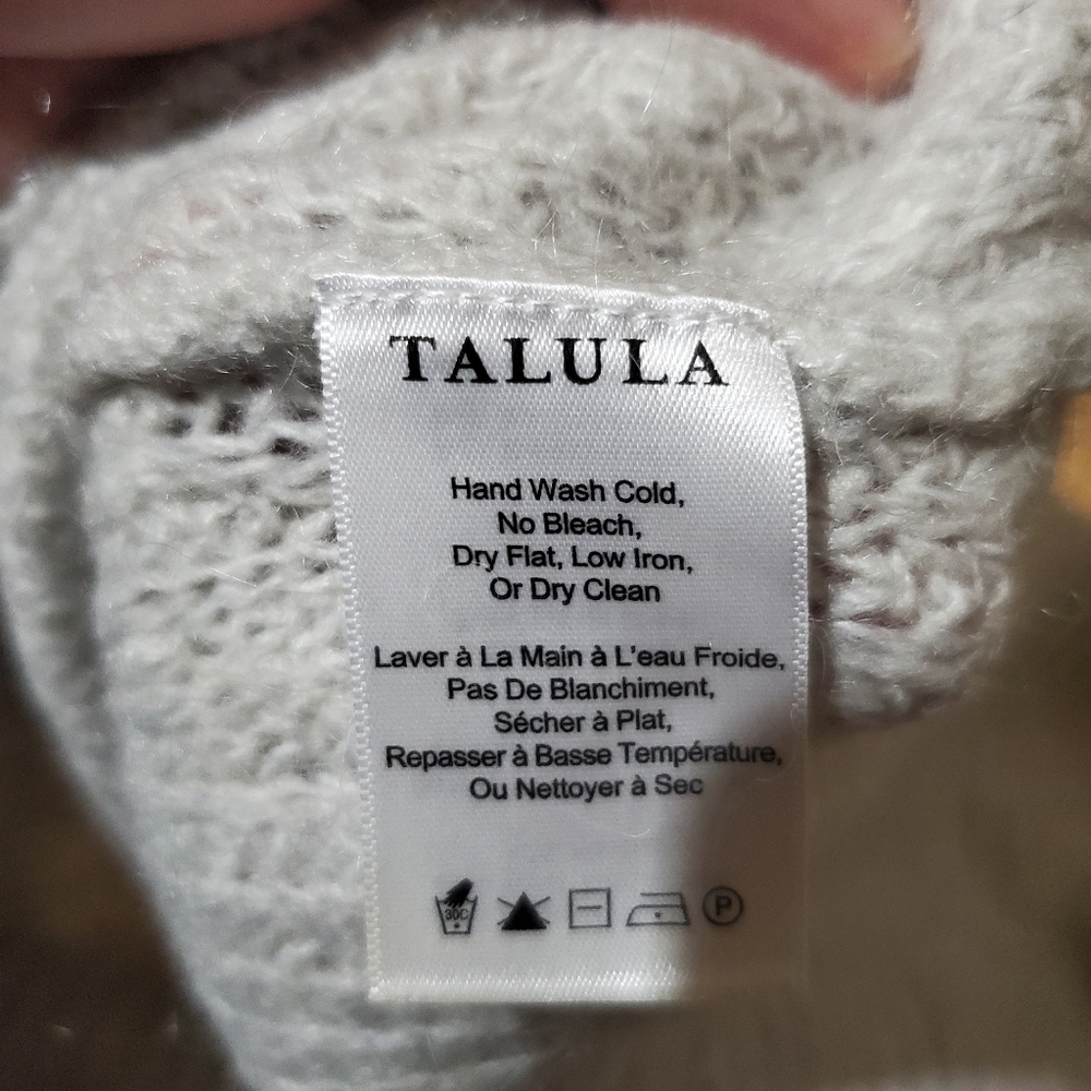 TALULA Sweater with Turtleneck Size M - Picture 7 of 8